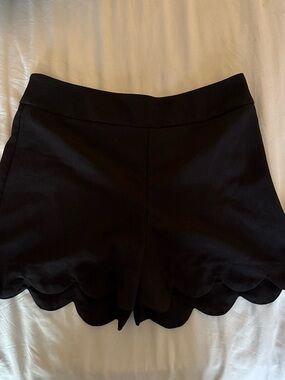 Monteau Black Scallop Hem High Waist Shorts